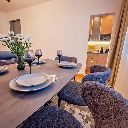アパート Elegant And Classic 2bd With Free Parking By Apartmax